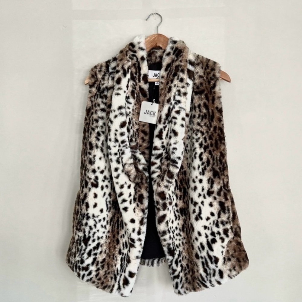 NWT JACK by BB Dakota faux fur vest size small